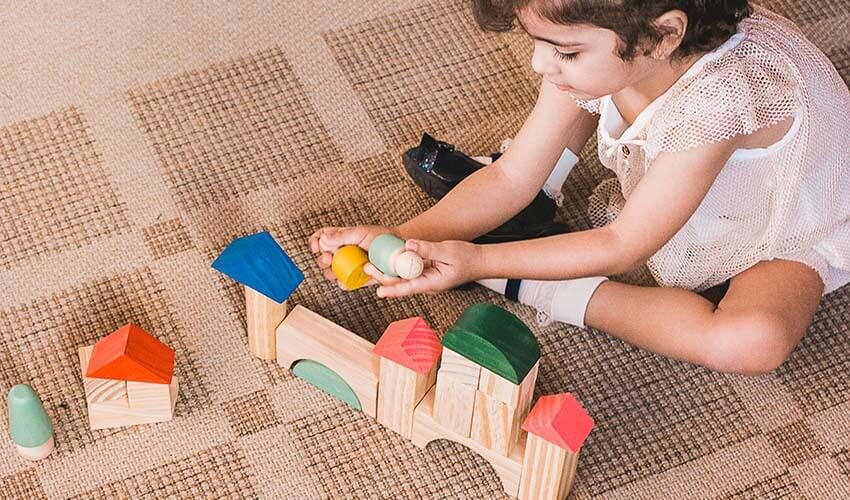 7 dicas de brinquedos de madeira que fazem sucesso entre as crianças